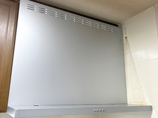 小工事 お手入れ簡単なレンジフードとLEDに交換したキッチン照明